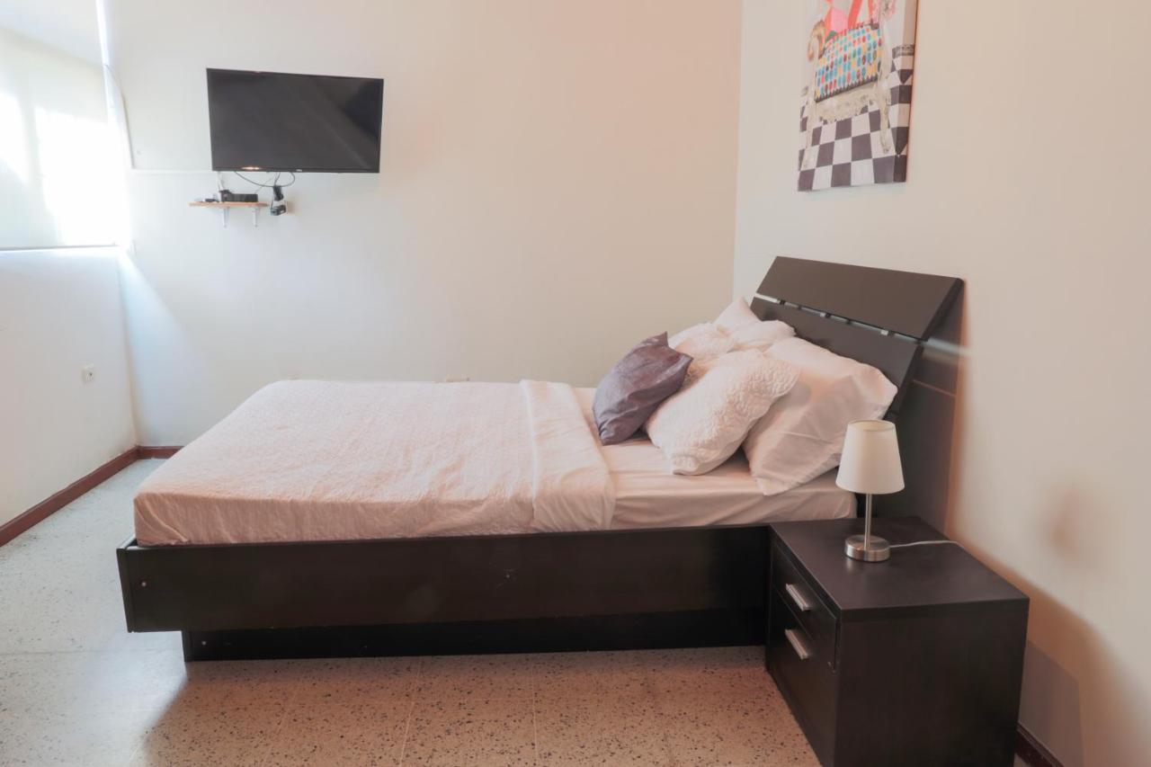 Hostal San Benito Σαν Σαλβαντόρ Εξωτερικό φωτογραφία